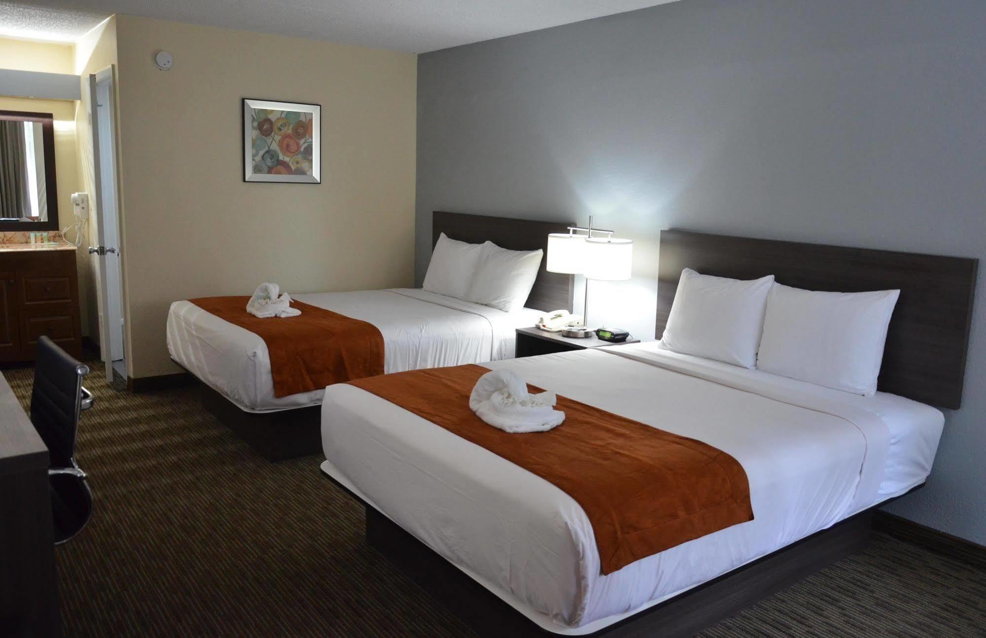 Days Inn & Suites By Wyndham Orlando Airport Exterior foto